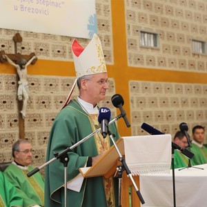 Homilija nadbiskupa Kutleše na misnom slavlju prigodom 30. obljetnice Caritasove kuće u Brezovici